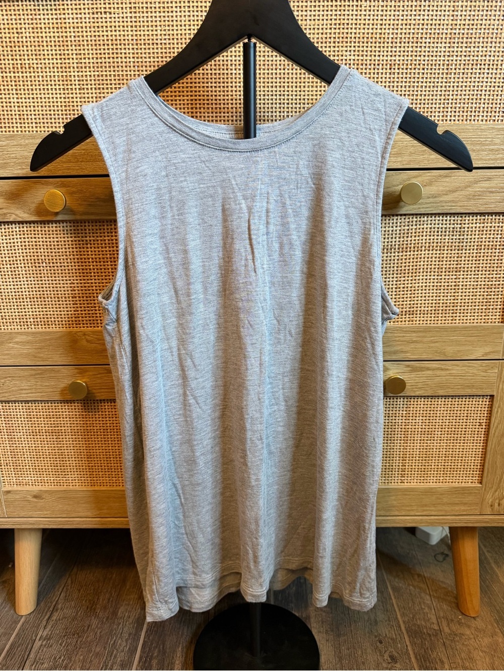Nine West Light Gray Sleeveless Tank Top